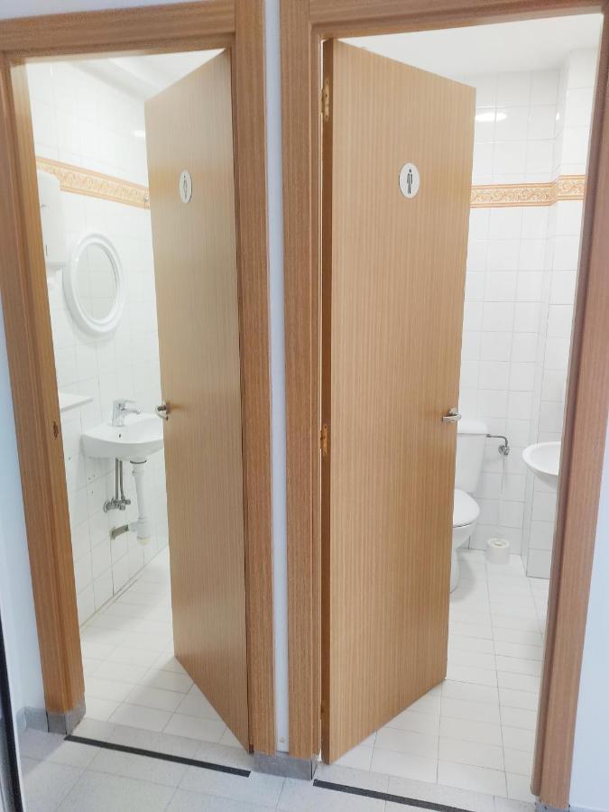 Albergue Santos Сантьяго-де-Компостела Екстер'єр фото
